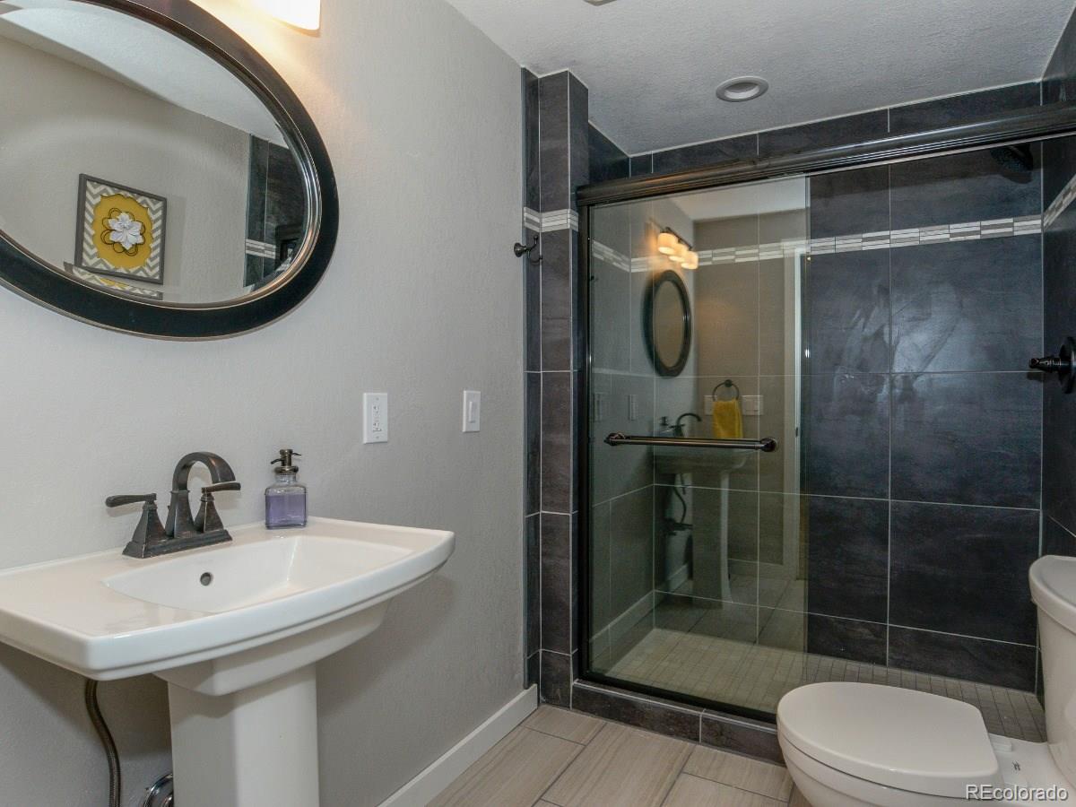9711 Red Oakes Place Highlands Ranch, CO 80126 - Photo 34 of 35 Gallery Image 34