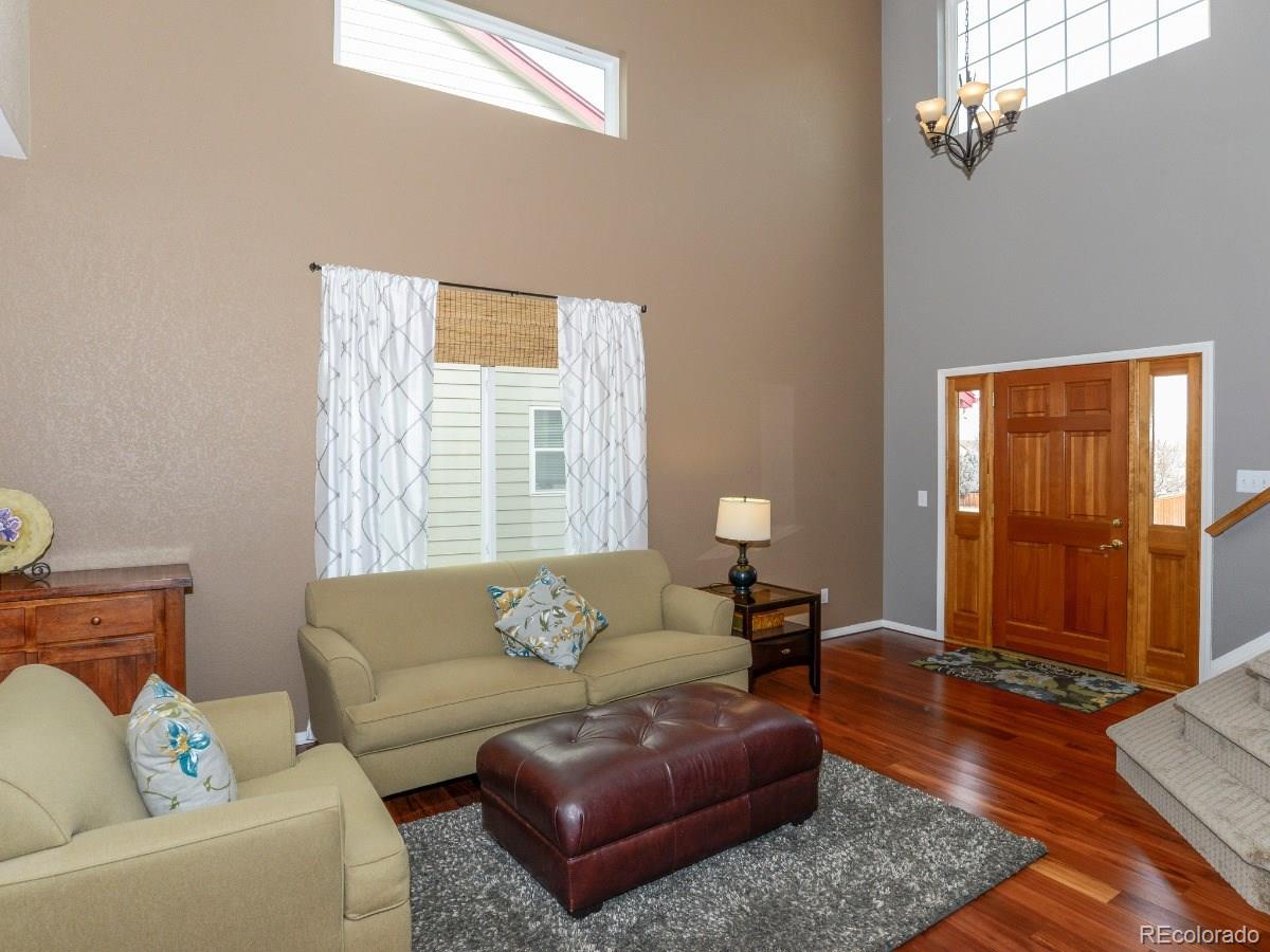 9711 Red Oakes Place Highlands Ranch, CO 80126 - Photo 5 of 35 Gallery Image 5