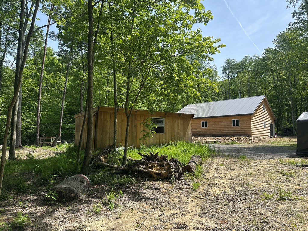 1843 Golf Course Road Cranberry, PA 16319 - Photo 5 of 29 Livestock Barn, Livestock Barn