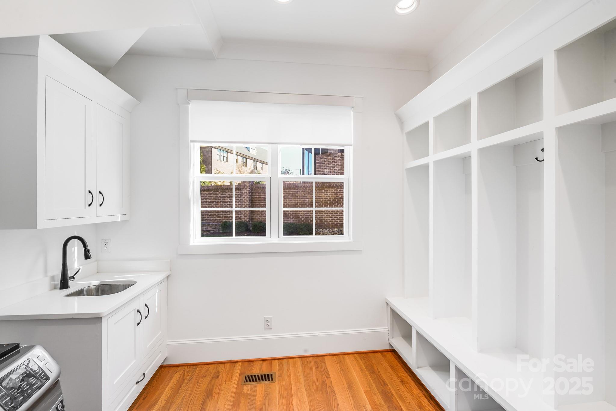 6541 Gardner Lane Charlotte, NC 28270 - Photo 24 of 47 a bathroom with a sink and a bathtub