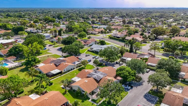 $275,000 | 941 Northwest 30th Avenue, Unit C, Delray Beach, FL 33445