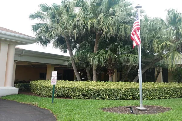 $275,000 | 941 Northwest 30th Avenue, Unit C, Delray Beach, FL 33445