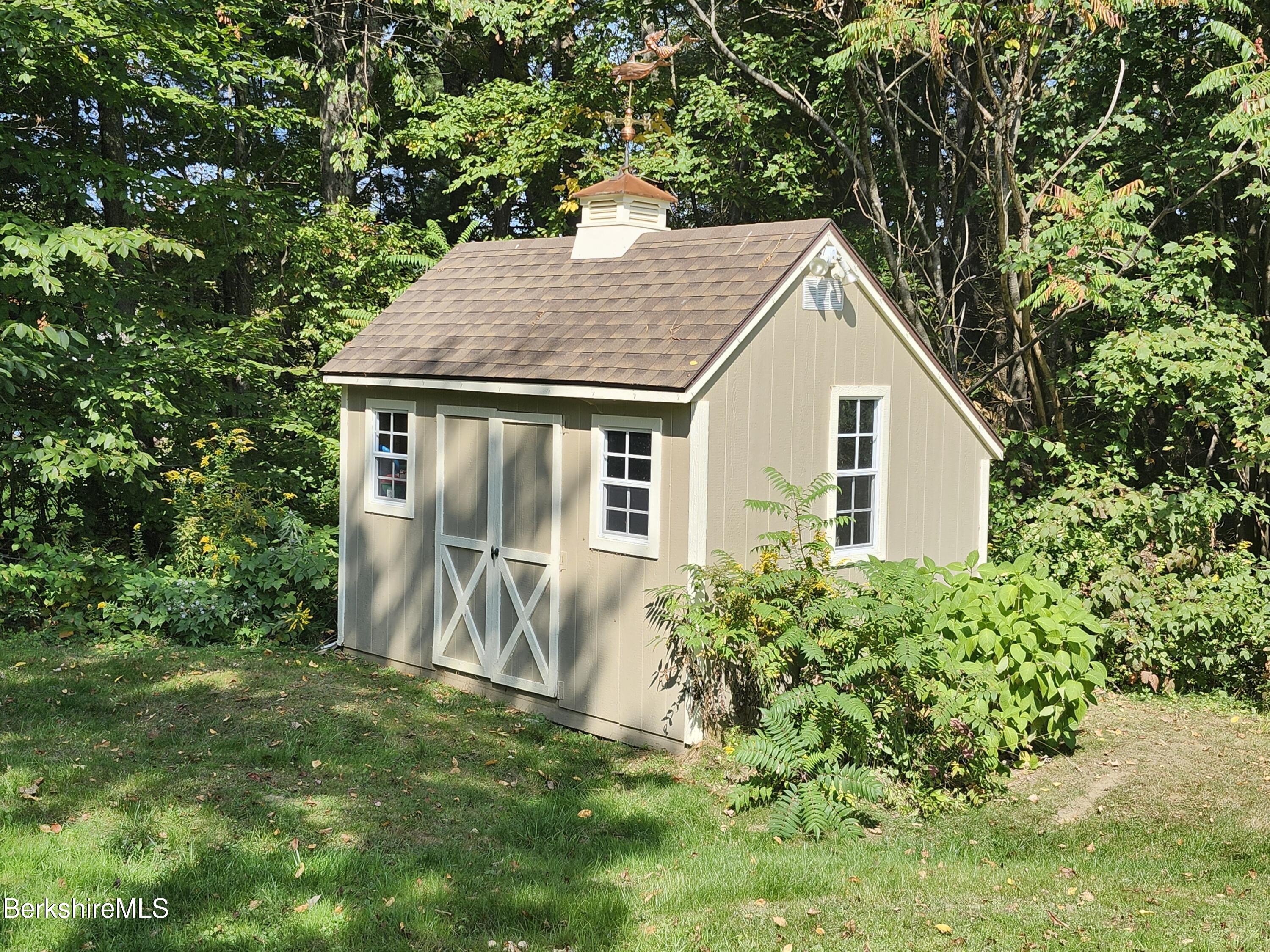 10 Lillybrook Road Pittsfield, MA 01201 - Photo 22 of 91 1000002322