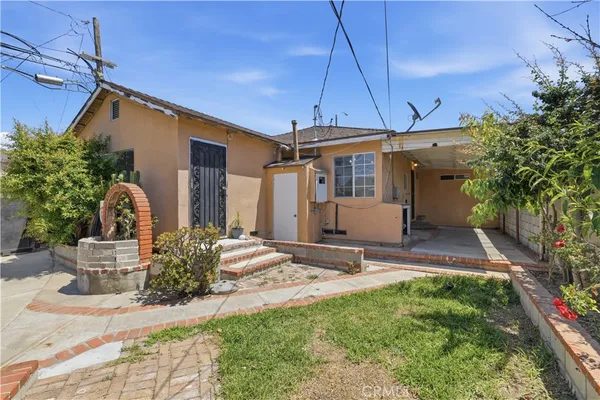 $849,000 | 932 23rd Street, Long Beach, CA 90806