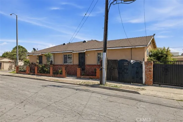 $849,000 | 932 23rd Street, Long Beach, CA 90806