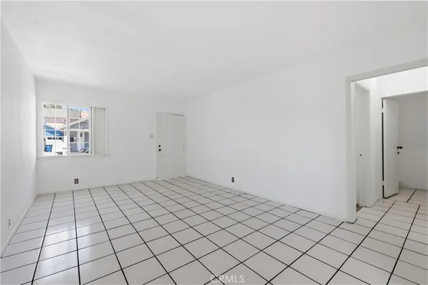 $849,000 | 932 23rd Street, Long Beach, CA 90806