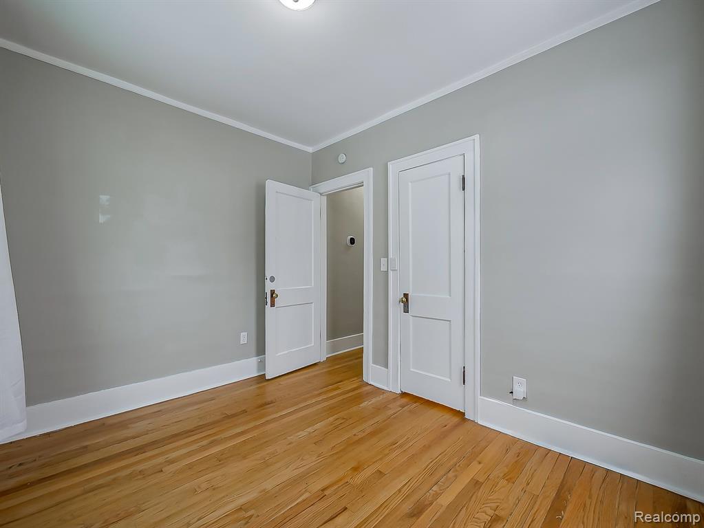 2825 Queen Street Dearborn, MI 48124 - Photo 17 of 27