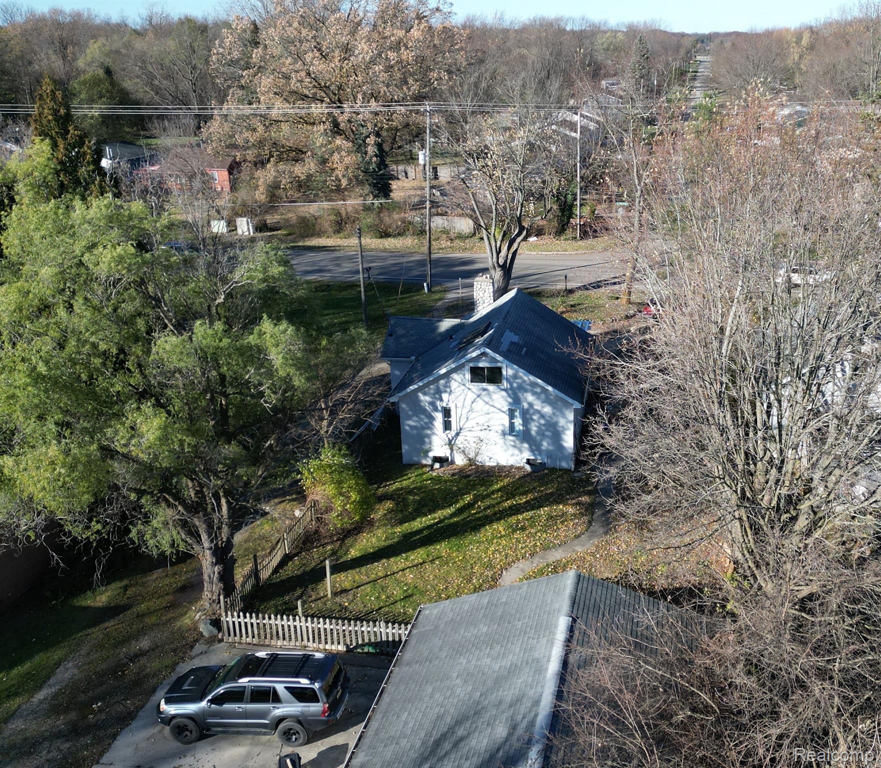 6336 Lapeer Road Burton, MI 48509 - Photo 20 of 30 Gallery Image 20
