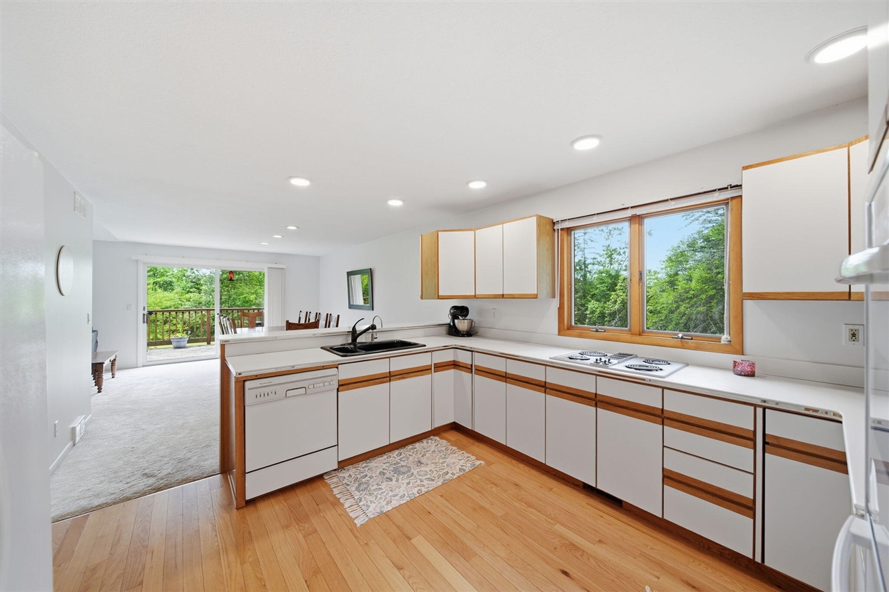 10799 Austin Road Brooklyn, MI 49230 - Photo 17 of 65