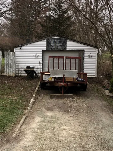 $115,000 | 132 South East Street, Charlottesville, IN 46117