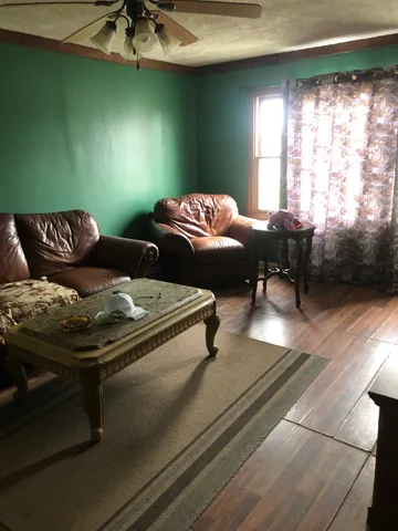 $115,000 | 132 South East Street, Charlottesville, IN 46117