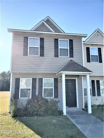 $1,250 | 202 Lanieve Court, Unit 8, Hubert, NC 28539