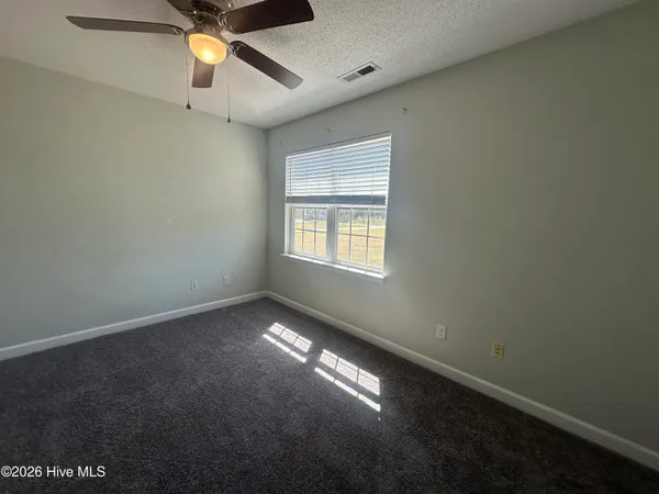 $1,250 | 202 Lanieve Court, Unit 8, Hubert, NC 28539