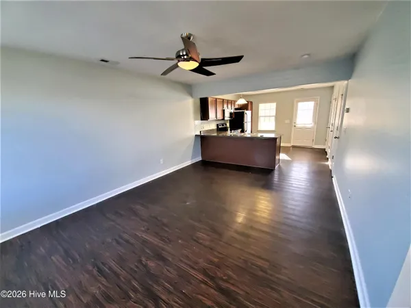 $1,250 | 202 Lanieve Court, Unit 8, Hubert, NC 28539