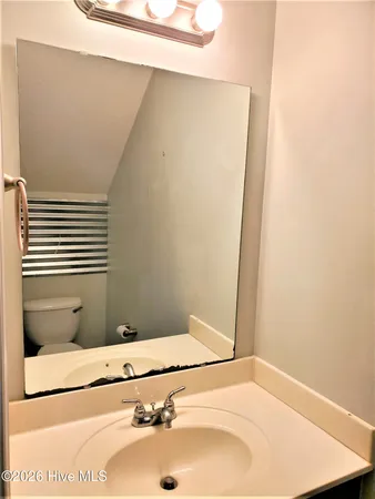 $1,250 | 202 Lanieve Court, Unit 8, Hubert, NC 28539