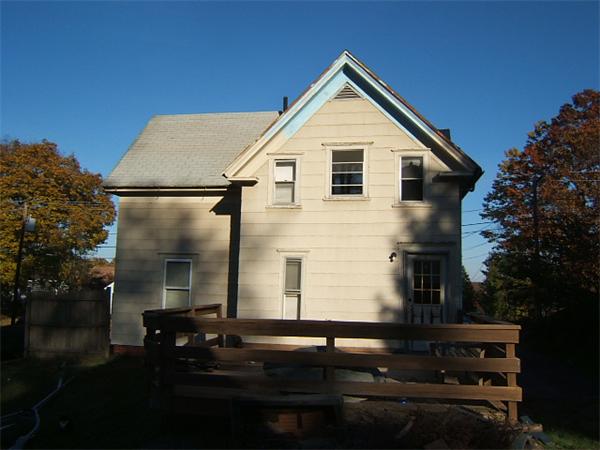 16 Steele Street Worcester, MA 01607 - Photo 2 of 10 Gallery Image 2