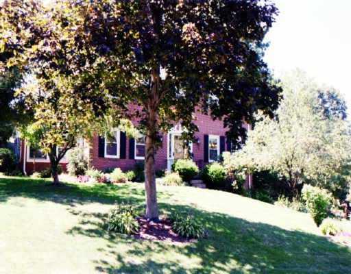 107 Farmingdal Road Wexford, PA 15090 - Photo 1 of 1 Gallery Image 1