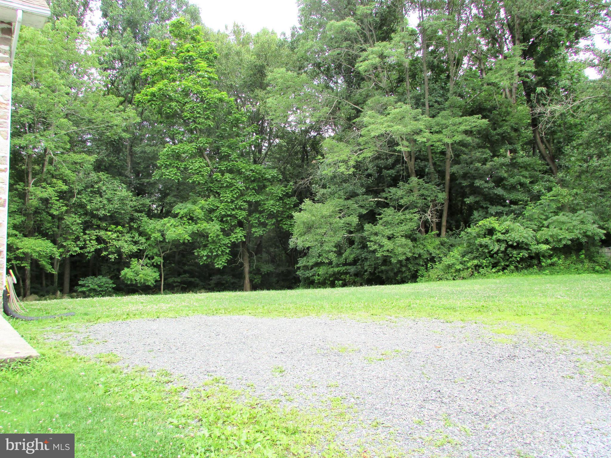 4 Chew Road Barto, PA 19504 - Photo 22 of 23 Driveway parking