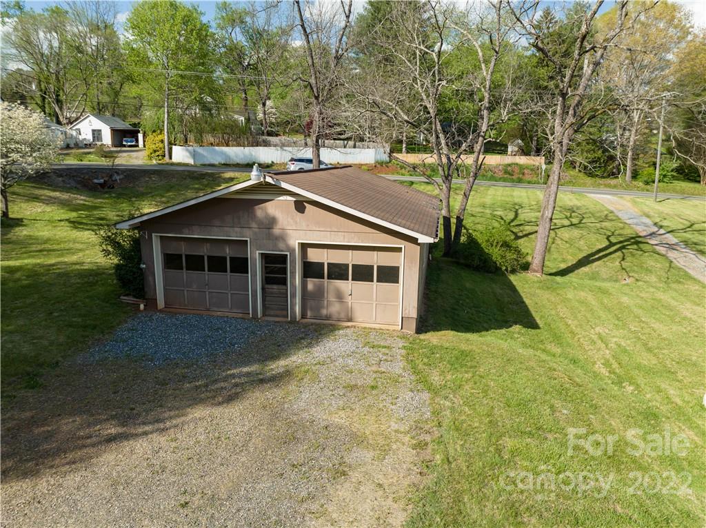 1265 Webster Road Sylva, NC 28779 - Photo 8 of 33 Gallery Image 8