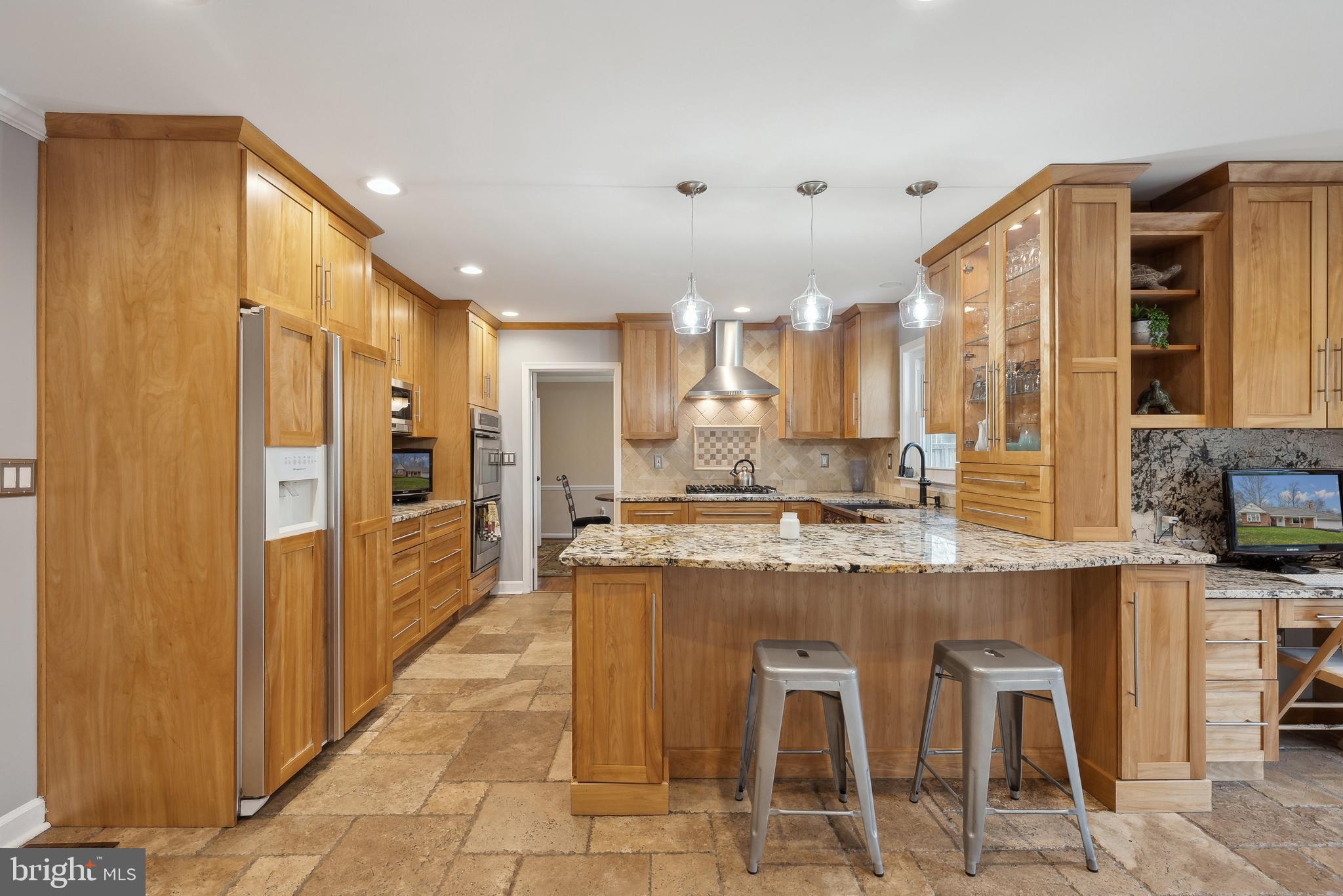 3011 Bluff Point Lane Silver Spring, MD 20906 - Photo 10 of 29 Renovated kitchen with recessed lighting