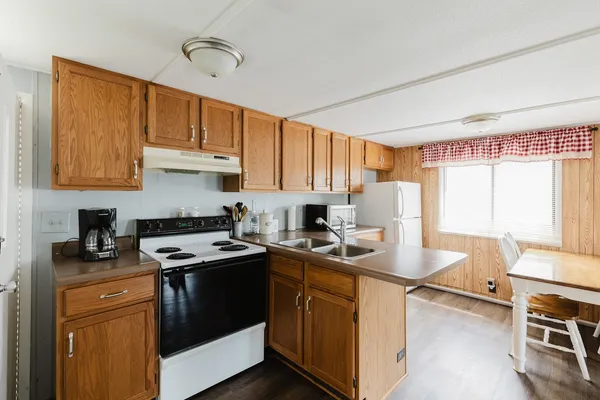 $160,000 | 2380 Egyptian Hills Drive, Creal Springs, IL 62922