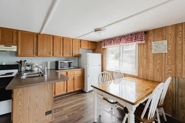 $160,000 | 2380 Egyptian Hills Drive, Creal Springs, IL 62922