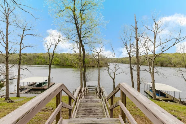 $160,000 | 2380 Egyptian Hills Drive, Creal Springs, IL 62922
