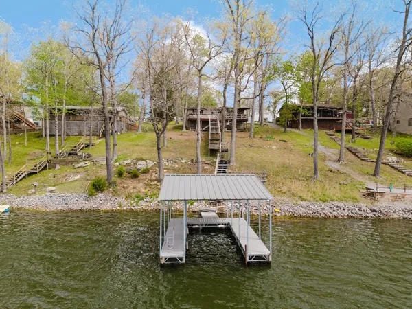 $160,000 | 2380 Egyptian Hills Drive, Creal Springs, IL 62922