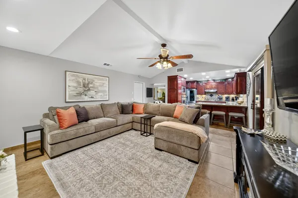 $525,000 | 101 Mainberry Drive, Madera, CA 93637