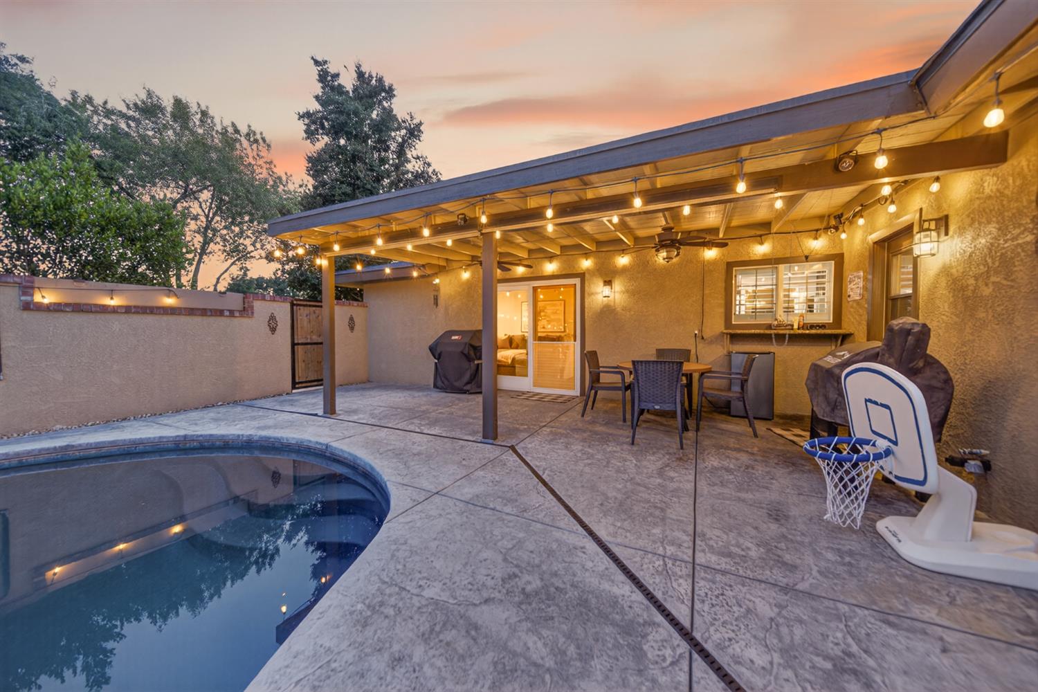 101 Mainberry Drive Madera, CA 93637 - Photo 40 of 40 a view of garage with furniture