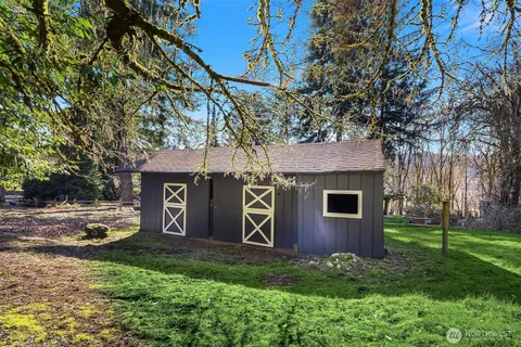 $1,397,500 | 14720 Northeast 164th Street, Woodinville, WA 98072