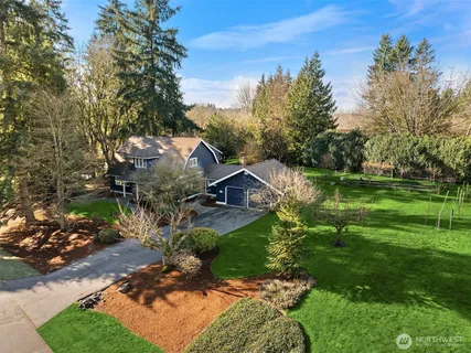 $1,397,500 | 14720 Northeast 164th Street, Woodinville, WA 98072