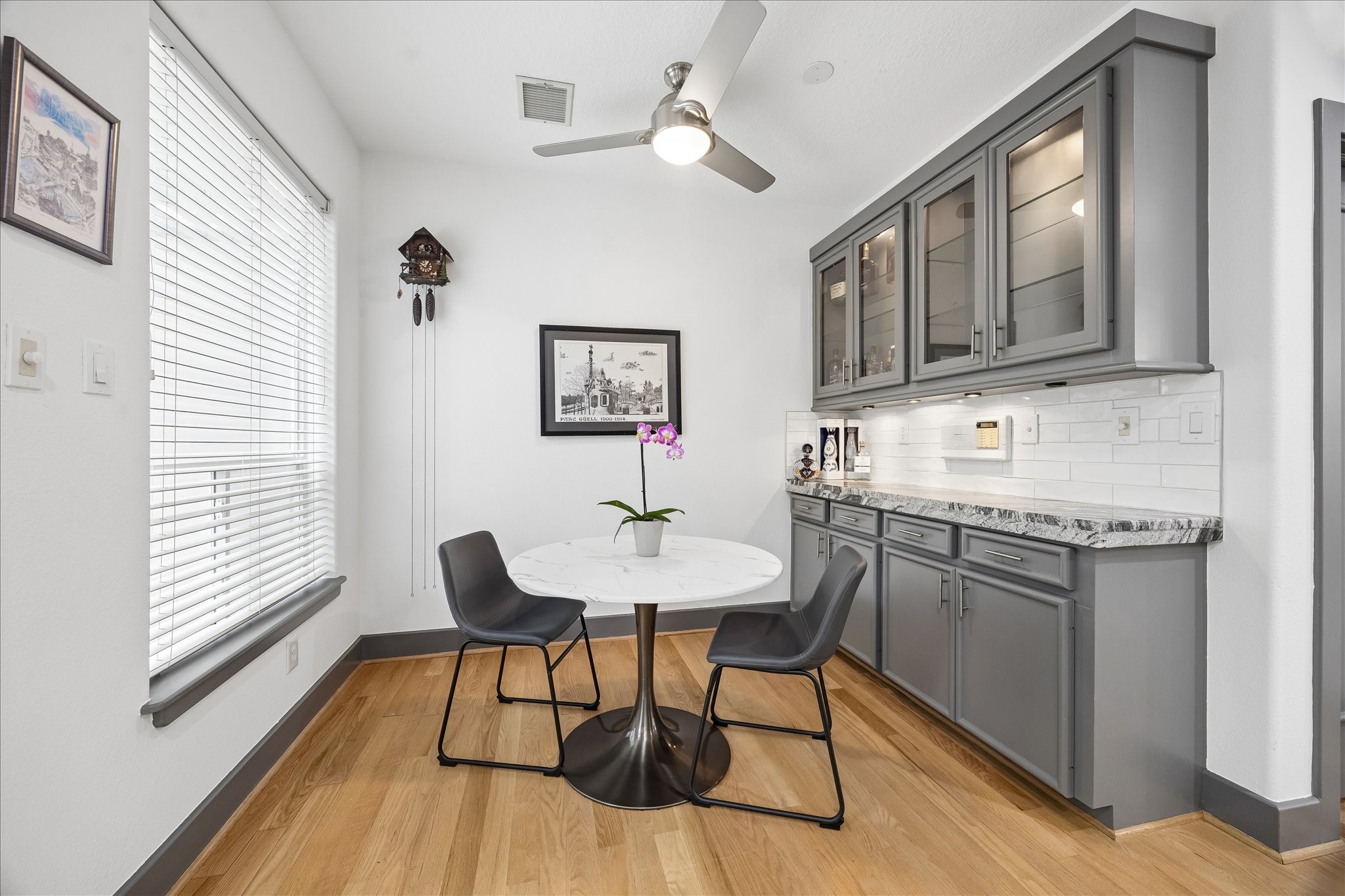 6406 Rodrigo Street, Unit B Houston, TX 77007 - Photo 13 of 27 Adjacent to the kitchen is the breakfast room with added counter and cabinet storage.