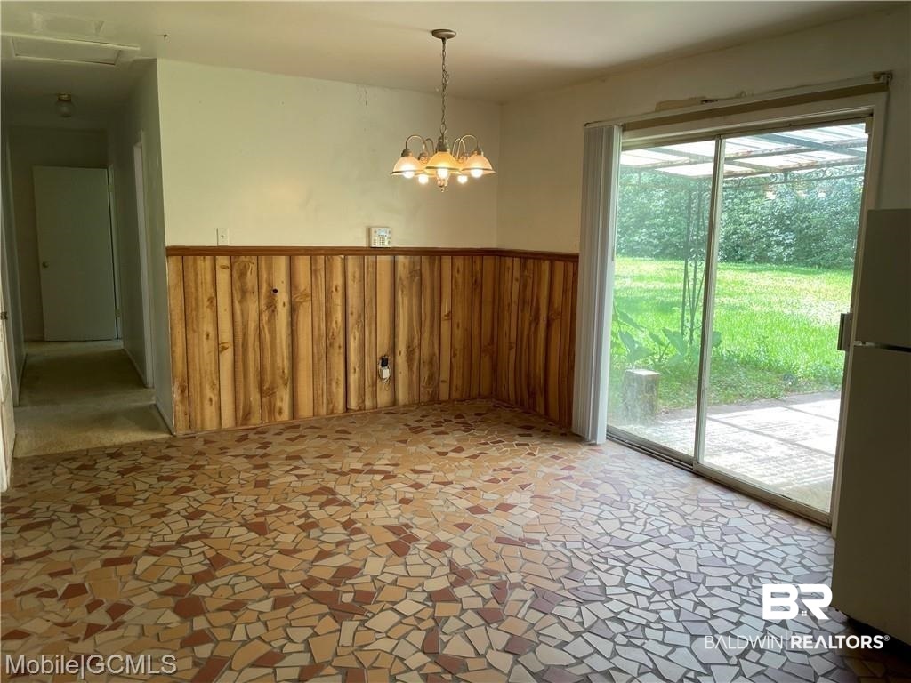 2303 Club House Road Mobile, AL 36605 - Photo 8 of 18