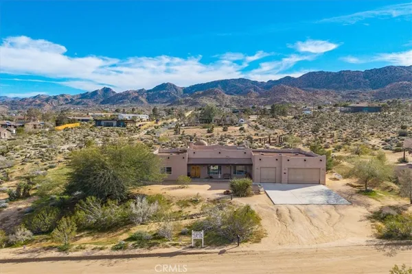 $849,000 | 61481 Latham Trail, Joshua Tree, CA 92252