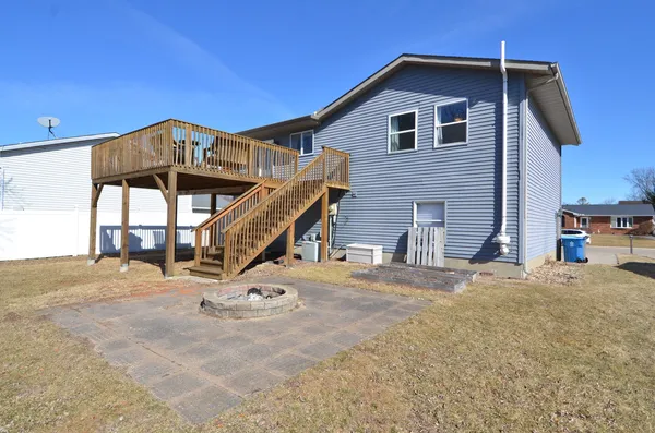 a view of a yard with an outdoor space