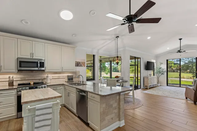 $3,400 | 1509 Southwest Mockingbird Circle, Port St. Lucie, FL 34986