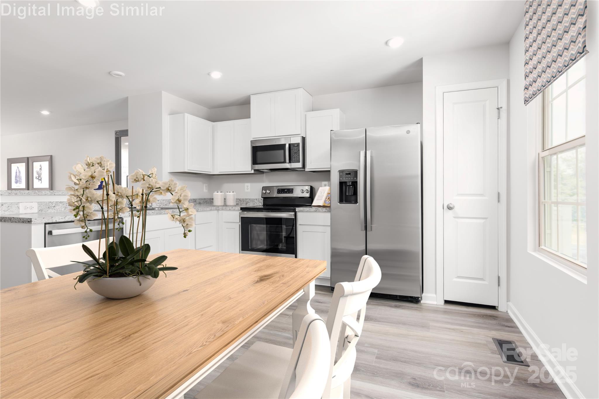 8021 District Drive Charlotte, NC 28213 - Photo 4 of 19