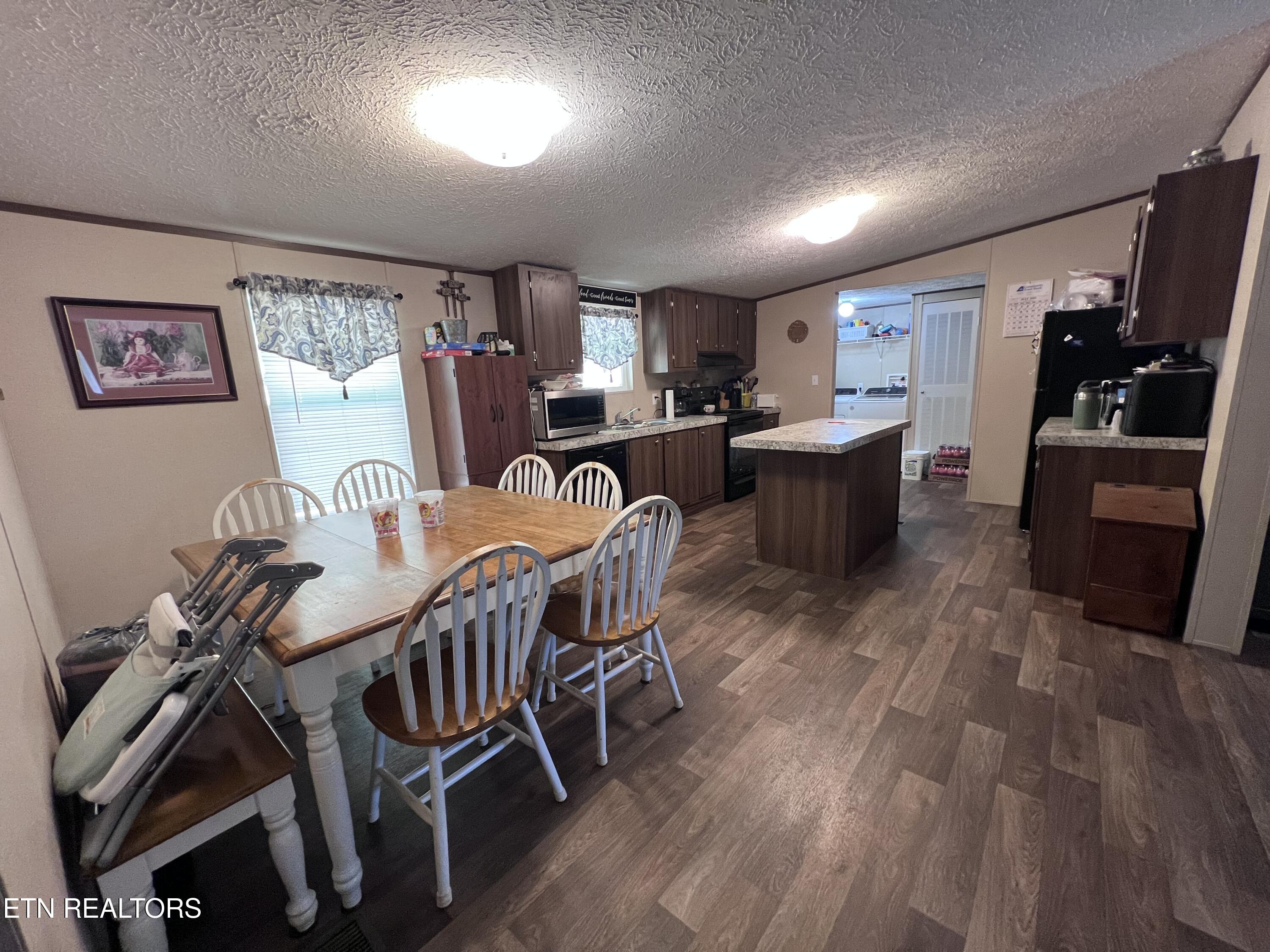 691-695 Blue Rdg Church Road Pineville, KY 40977 - Photo 18 of 53 IMG_2399