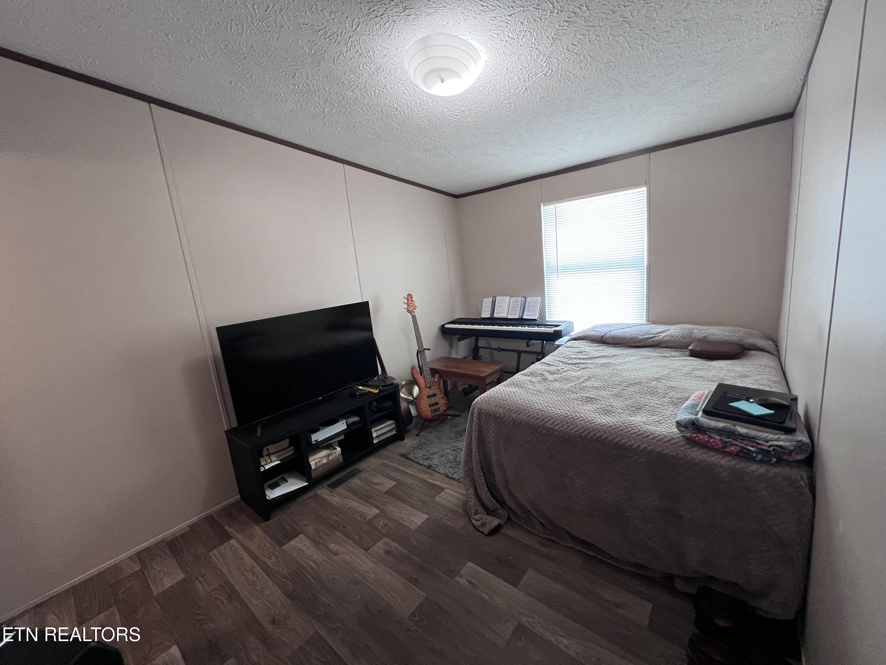 691-695 Blue Rdg Church Road Pineville, KY 40977 - Photo 25 of 53 IMG_2393