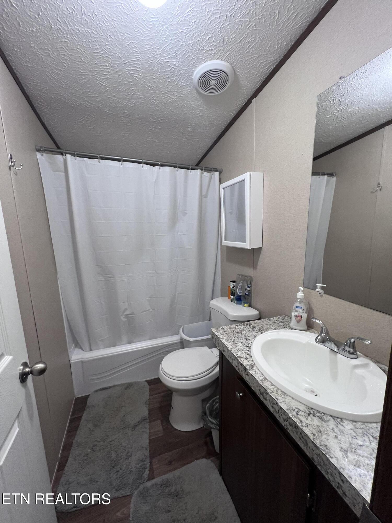 691-695 Blue Rdg Church Road Pineville, KY 40977 - Photo 27 of 53 IMG_2395