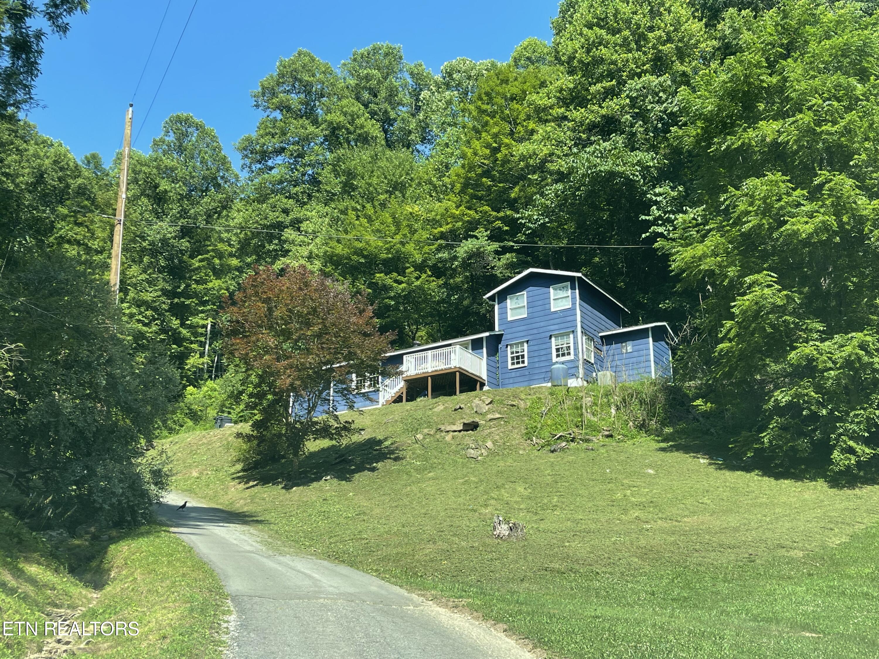 691-695 Blue Rdg Church Road Pineville, KY 40977 - Photo 30 of 53 IMG_1487