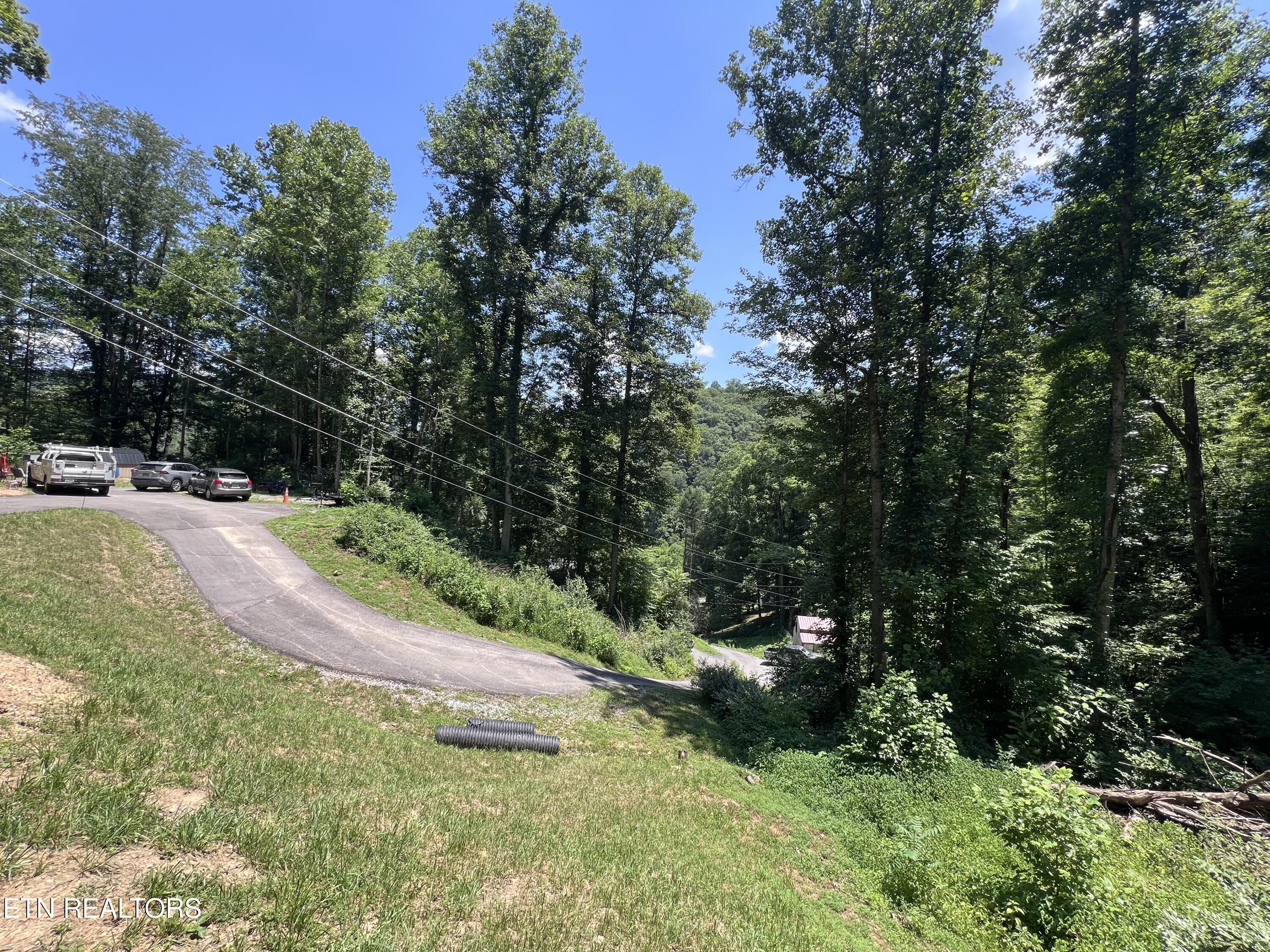 691-695 Blue Rdg Church Road Pineville, KY 40977 - Photo 8 of 53 IMG_2403