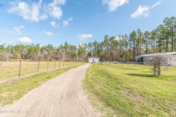 $289,900 | 5598 Richardson Road, Glen St. Mary, FL 32040