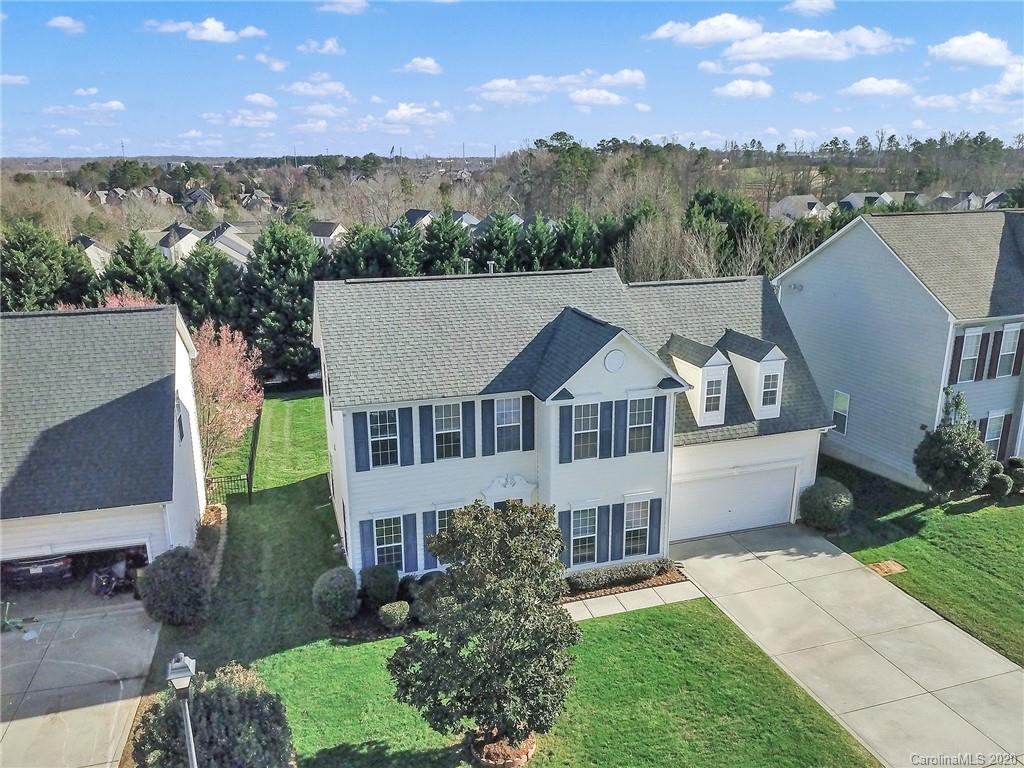 1112 Gower Street Fort Mill, SC 29708 - Photo 3 of 47