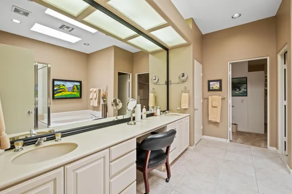 $7,000 | 461 Desert Holly Drive, Palm Desert, CA 92211