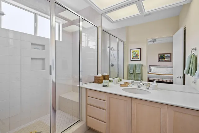 $7,500 | 461 Desert Holly Drive, Palm Desert, CA 92211