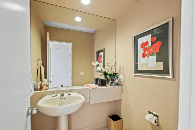 $7,500 | 461 Desert Holly Drive, Palm Desert, CA 92211