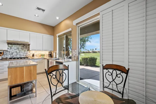 $7,500 | 461 Desert Holly Drive, Palm Desert, CA 92211