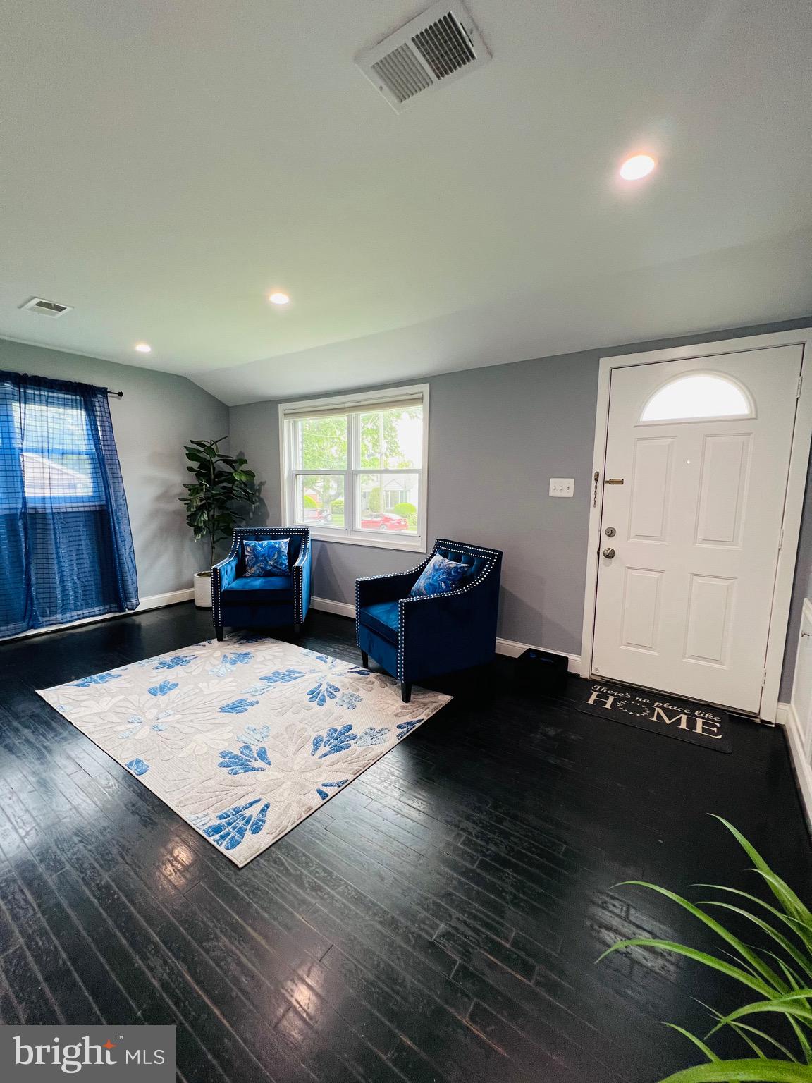 12839 Flack Street Silver Spring, MD 20906 - Photo 8 of 33